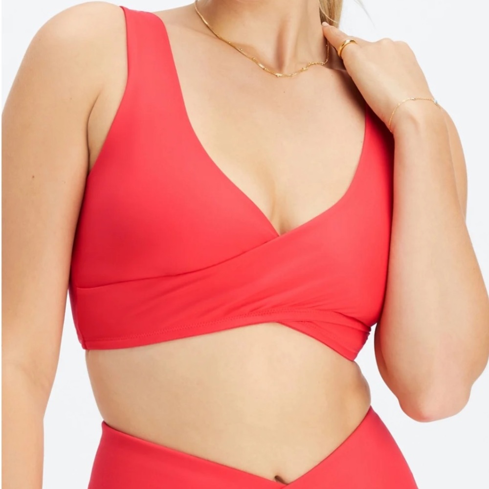 Fabletics Low Impact Crossover Sports Bra in Strawberry Red (S)